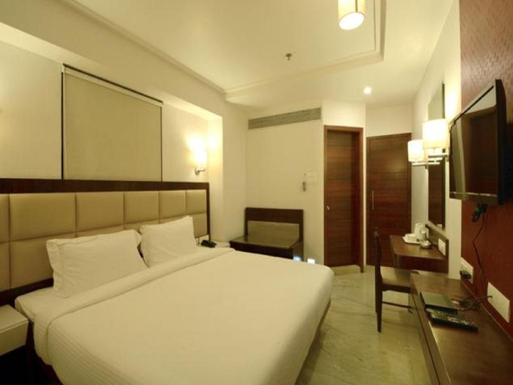 Hotel Better Home International Mumbai Room photo